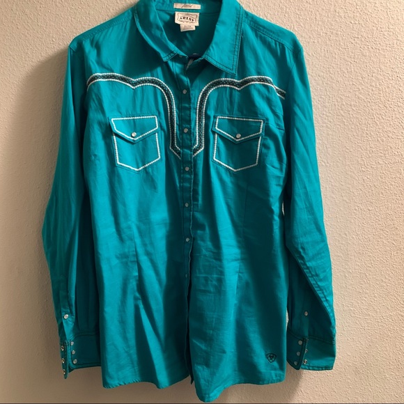 Ariat button down shirt - Picture 1 of 3